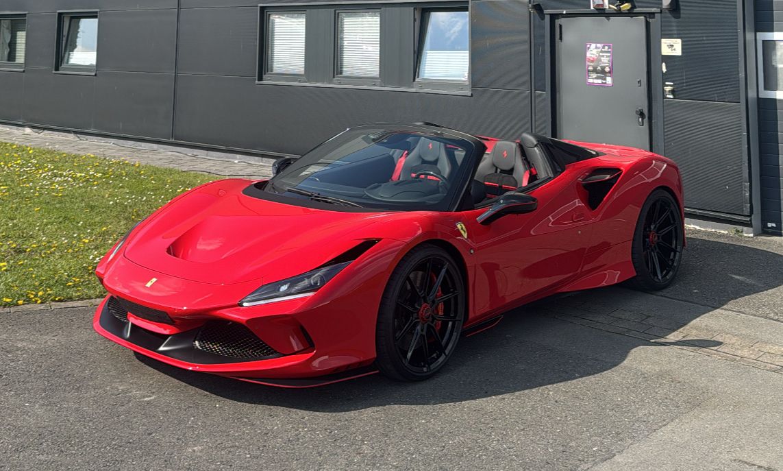 Ferrari F8 Spider