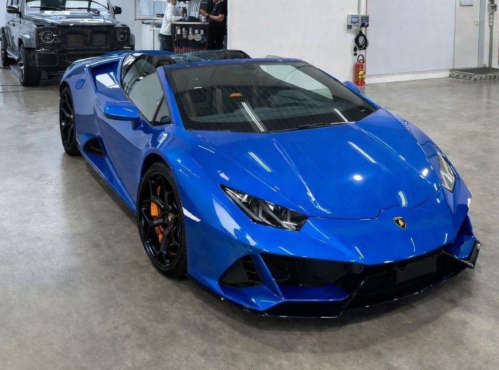 Lamborghini Huracán EVO Spyder (ab April verfügbar)